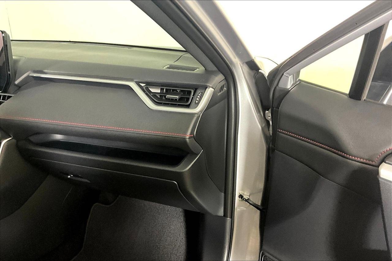 2025 Toyota RAV4 Plug-In Hybrid XSE AWD Photo