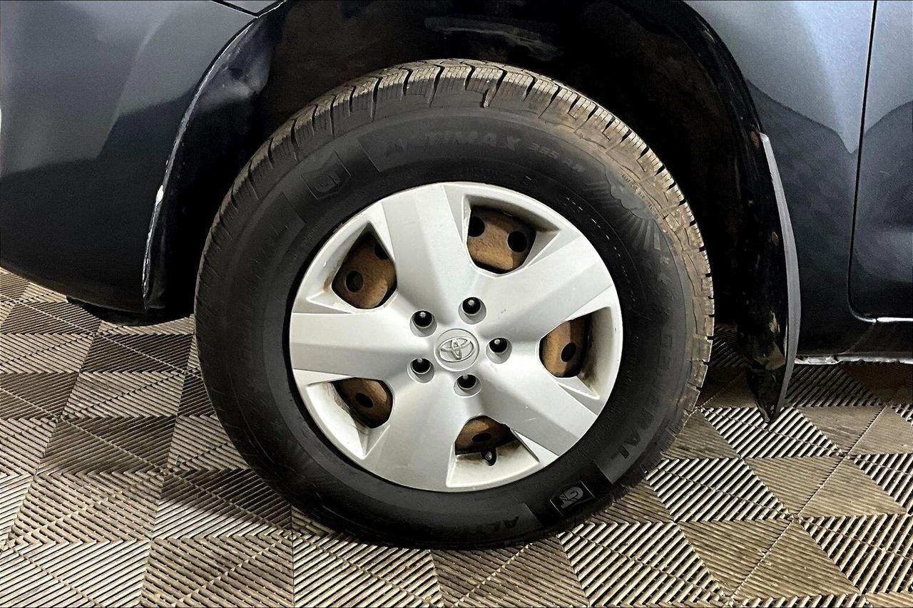 2011 Toyota RAV4 2WD 4dr I4 Base Photo