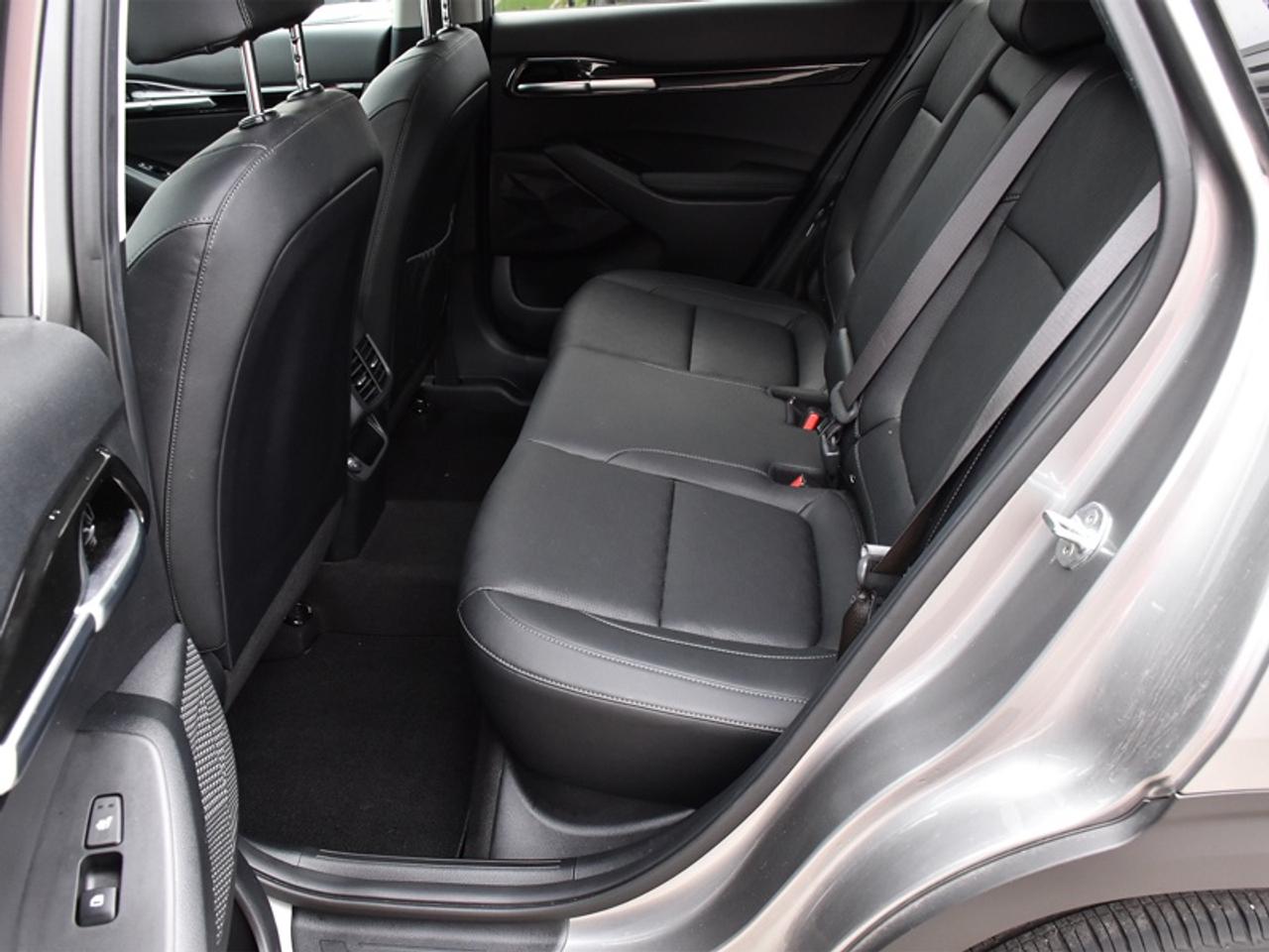 2023 Kia Seltos SX Turbo AWD w/Black Interior   Leather   Roof   N Photo