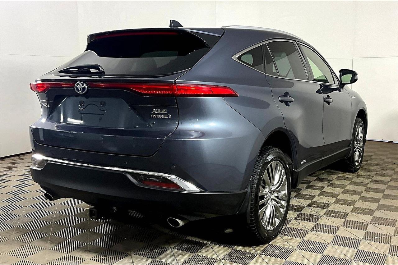 2021 Toyota Venza XLE AWD Photo