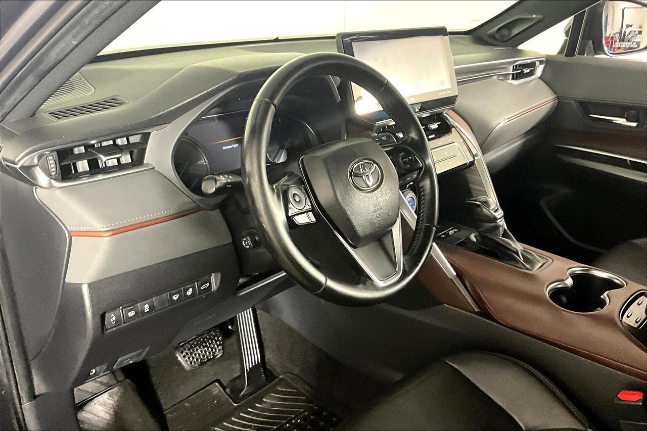 2021 Toyota Venza XLE AWD Photo