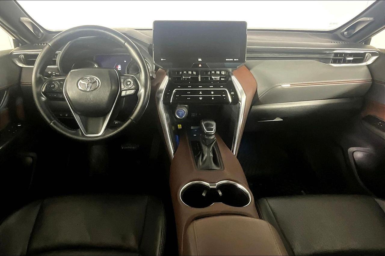 2021 Toyota Venza XLE AWD Photo