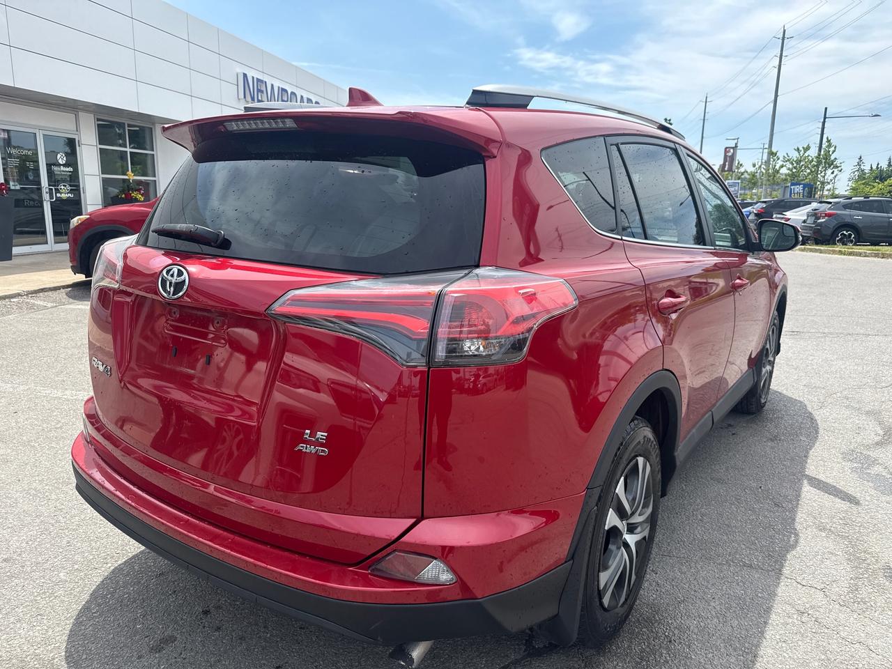 2017 Toyota RAV4 LE 4dr All-wheel Drive Photo