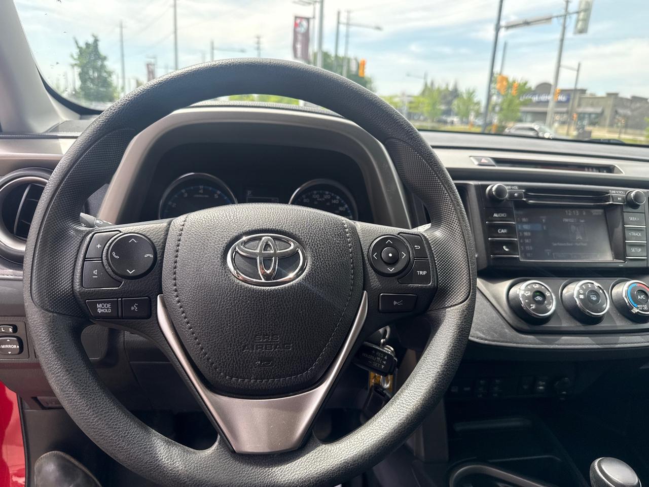 2017 Toyota RAV4 LE 4dr All-wheel Drive Photo