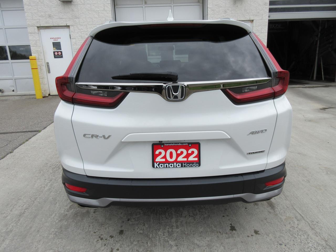 2022 Honda CR-V Touring 4dr All-wheel Drive Photo
