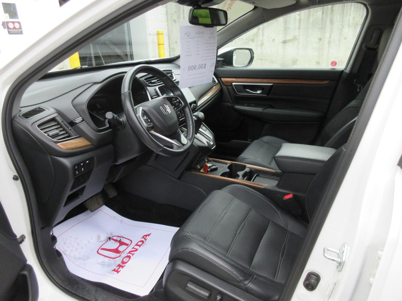 2022 Honda CR-V Touring 4dr All-wheel Drive Photo