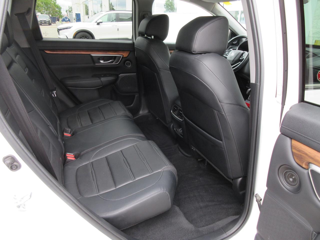2022 Honda CR-V Touring 4dr All-wheel Drive Photo