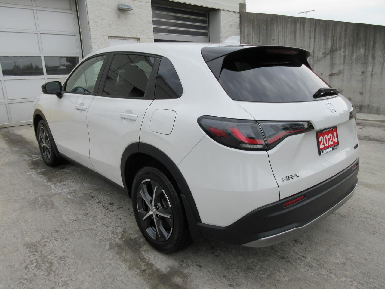 2024 Honda HR-V Sport-B 4dr All-Wheel Drive Photo