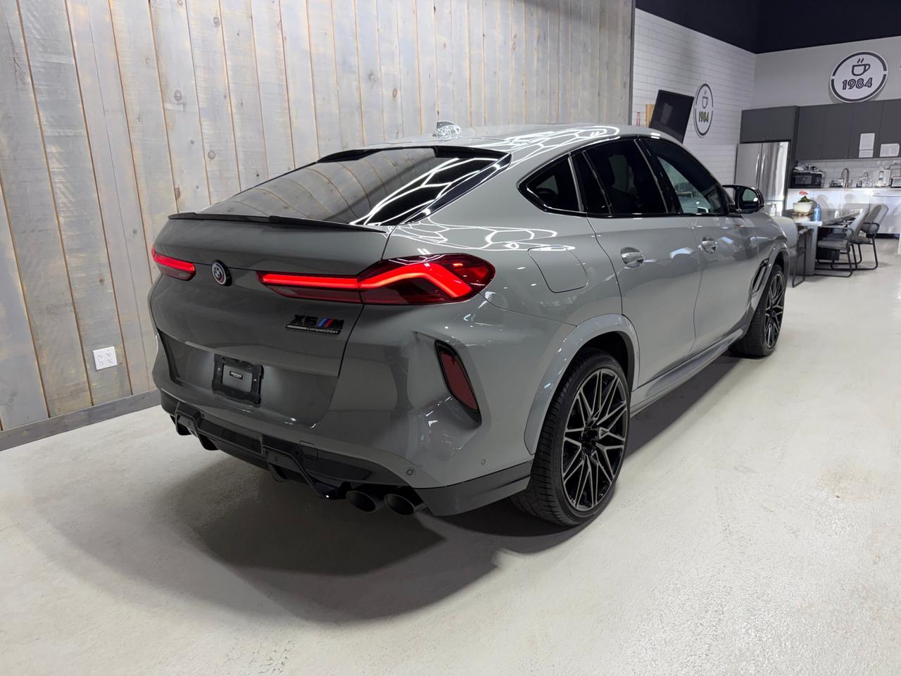 2023 BMW X6 M COMPETITION CARBON ULTIMATE Photo