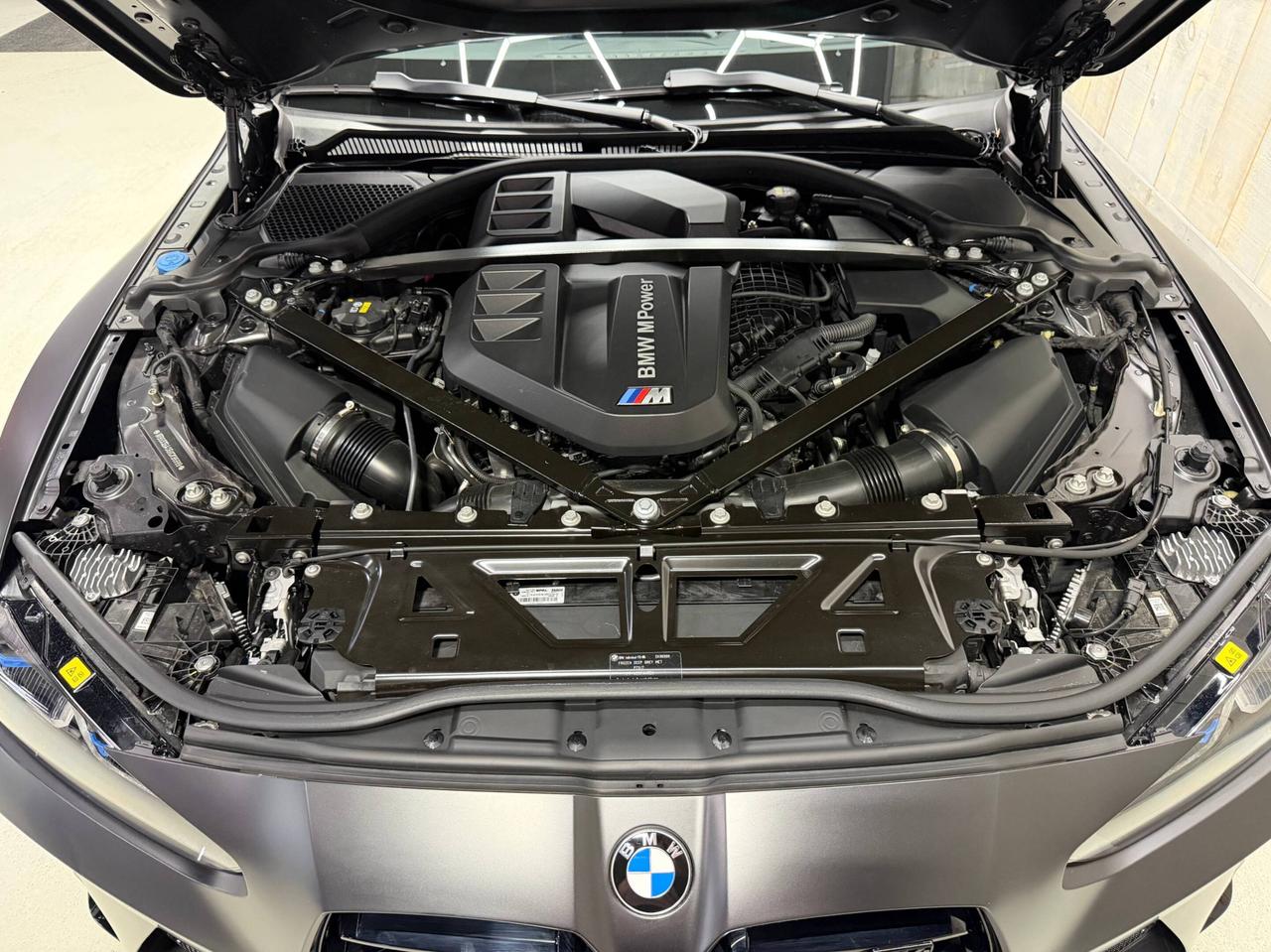 2022 BMW M4 COMPETITION M XDRIVE CABRIOLET CARBON BUCKETS Photo