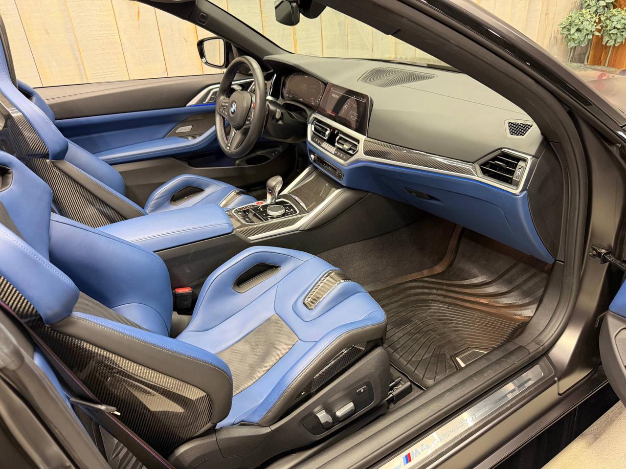 2022 BMW M4 COMPETITION M XDRIVE CABRIOLET CARBON BUCKETS Photo