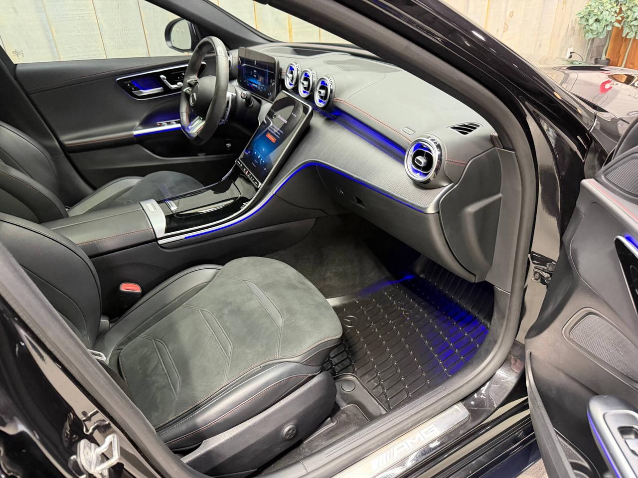 2023 Mercedes-Benz C-Class AMG C 43 4MATIC PINNACLE NIGHT 402HP Photo