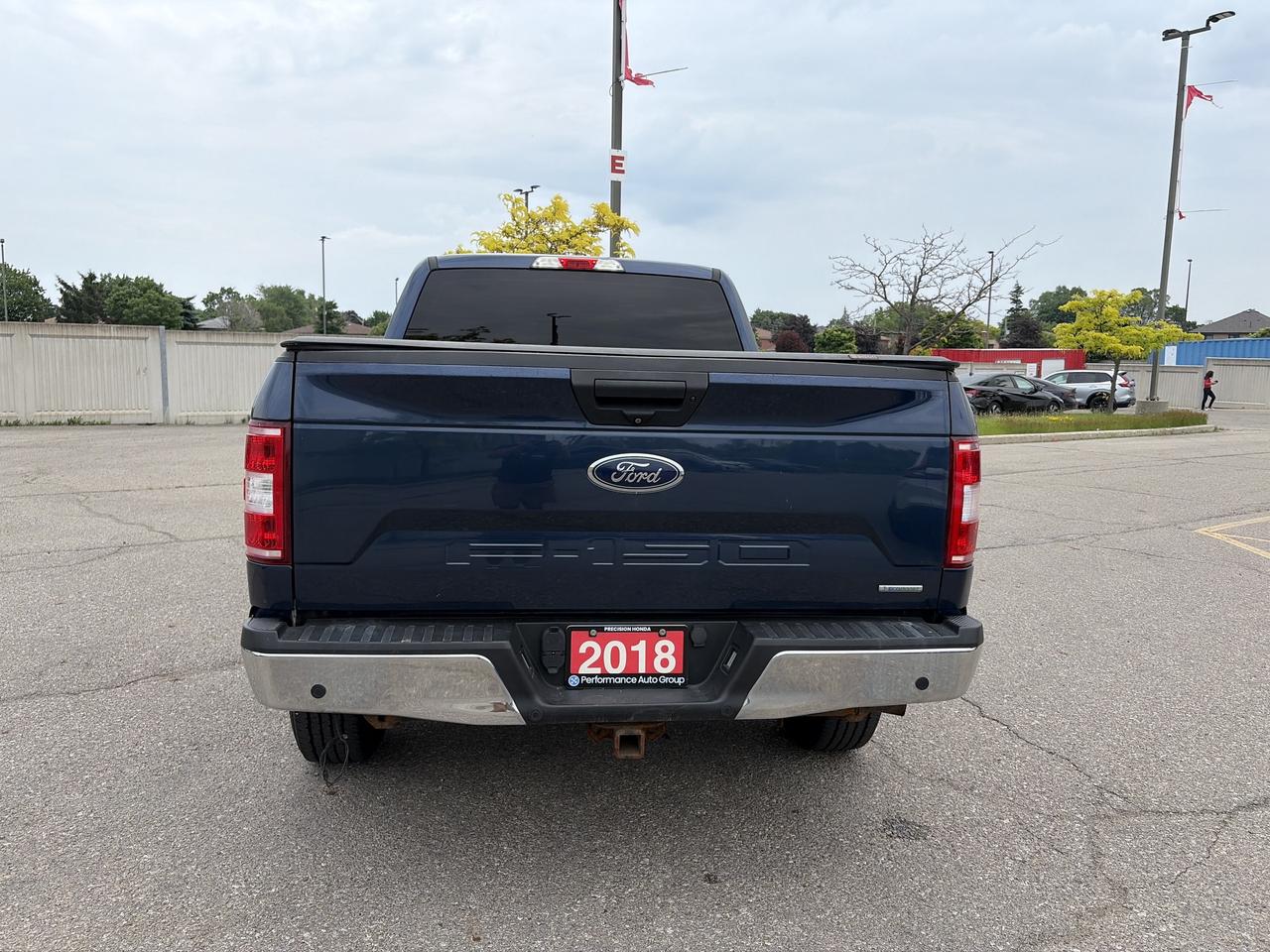 2018 Ford F-150 XLT Photo3