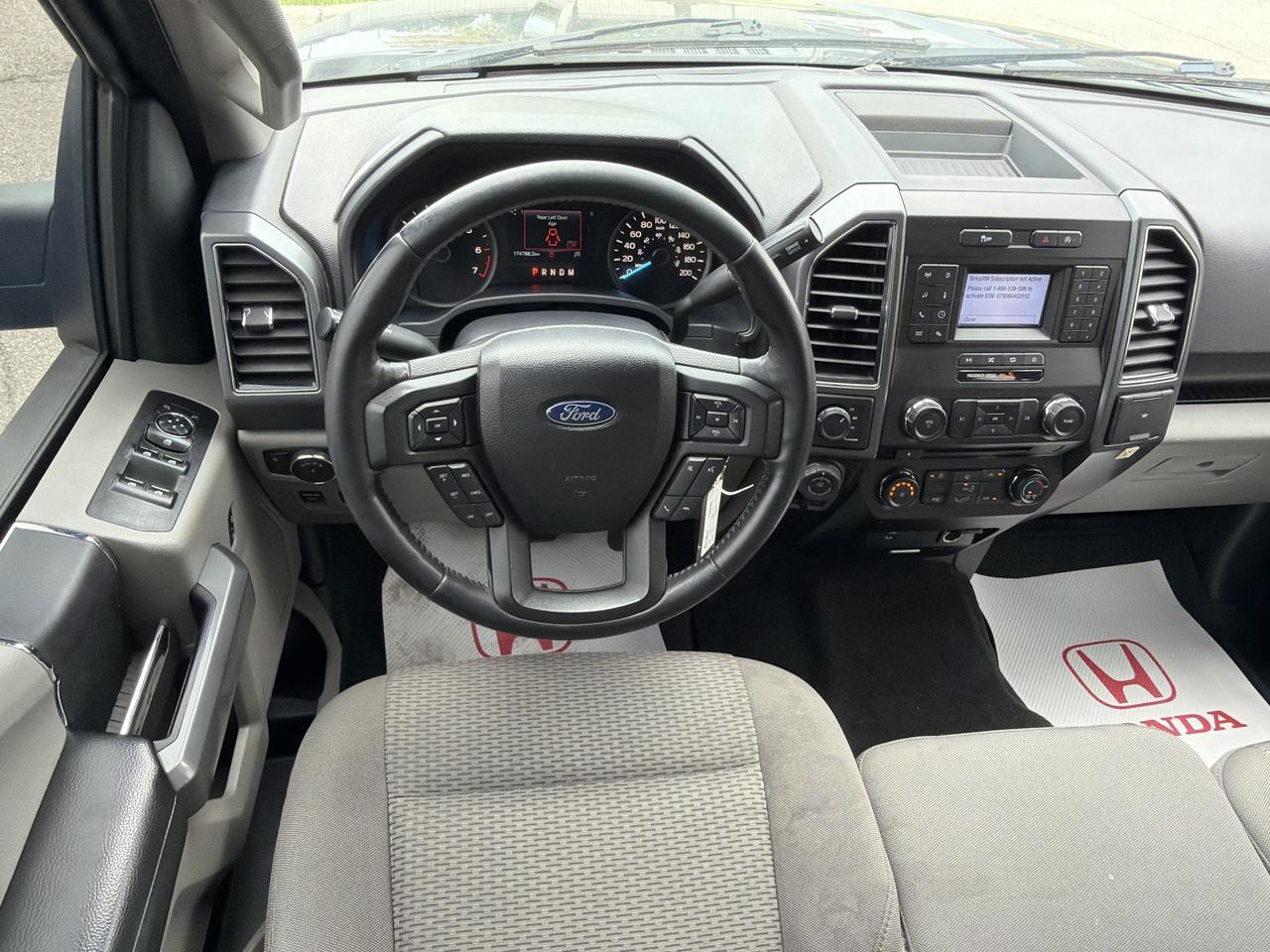 2018 Ford F-150 XLT Photo