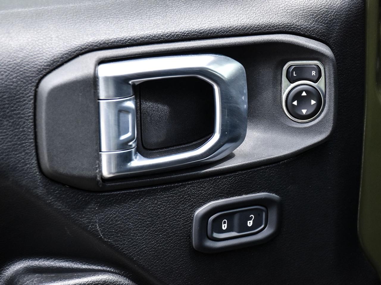 2022 Jeep Wrangler Sport 2dr 4x4 Photo