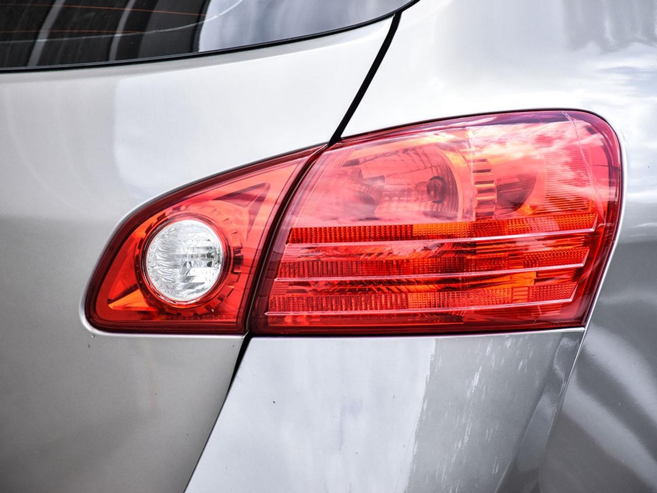 2013 Nissan Rogue S 4dr Front-wheel Drive Photo