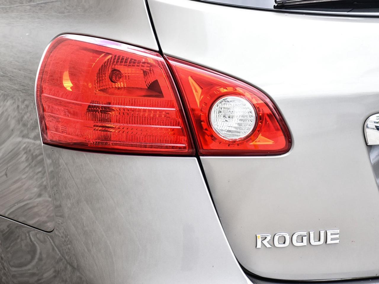 2013 Nissan Rogue S 4dr Front-wheel Drive Photo