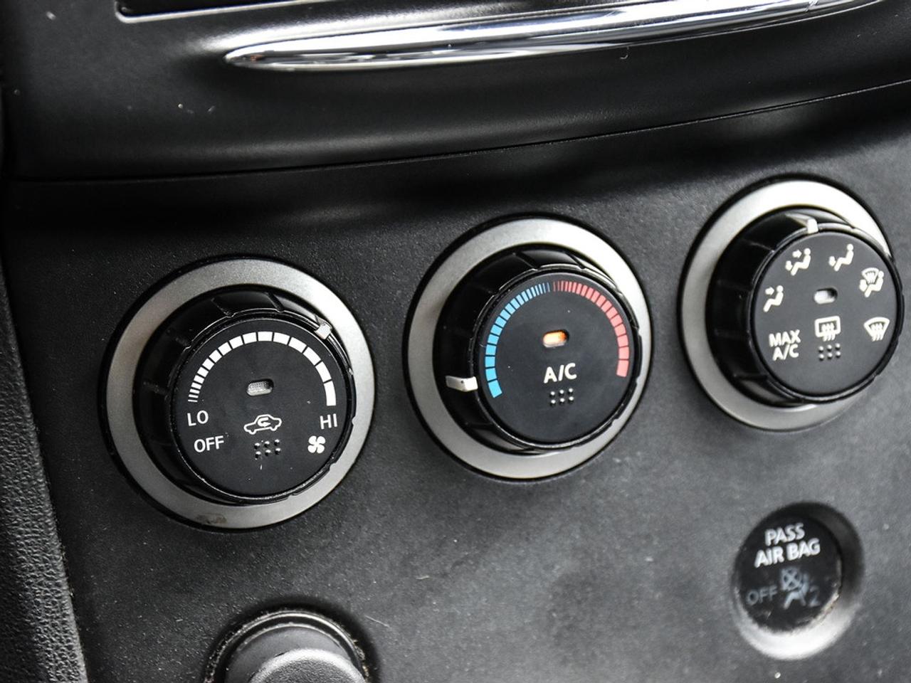 2013 Nissan Rogue S 4dr Front-wheel Drive Photo