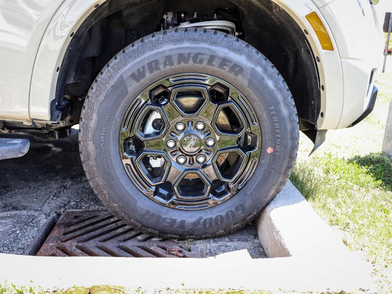 2026 Ford Bronco Sport Outer Banks 4dr 4x4 Photo