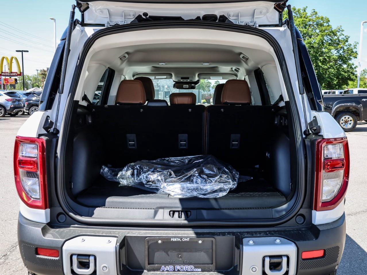 2026 Ford Bronco Sport Outer Banks 4dr 4x4 Photo
