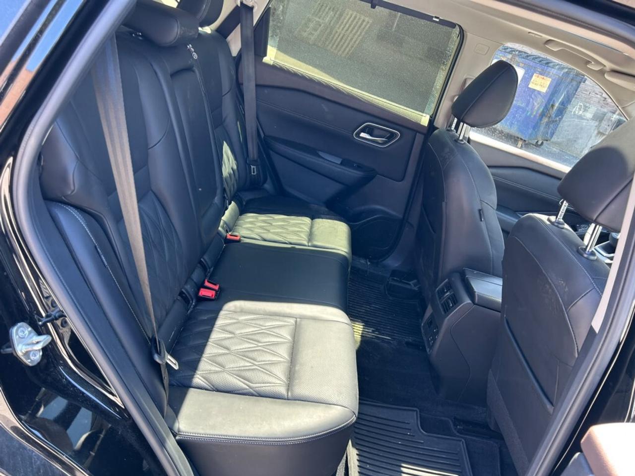 2023 Nissan Rogue Platinum Edition AWD   Low KMs   ProPILOT Assist Photo