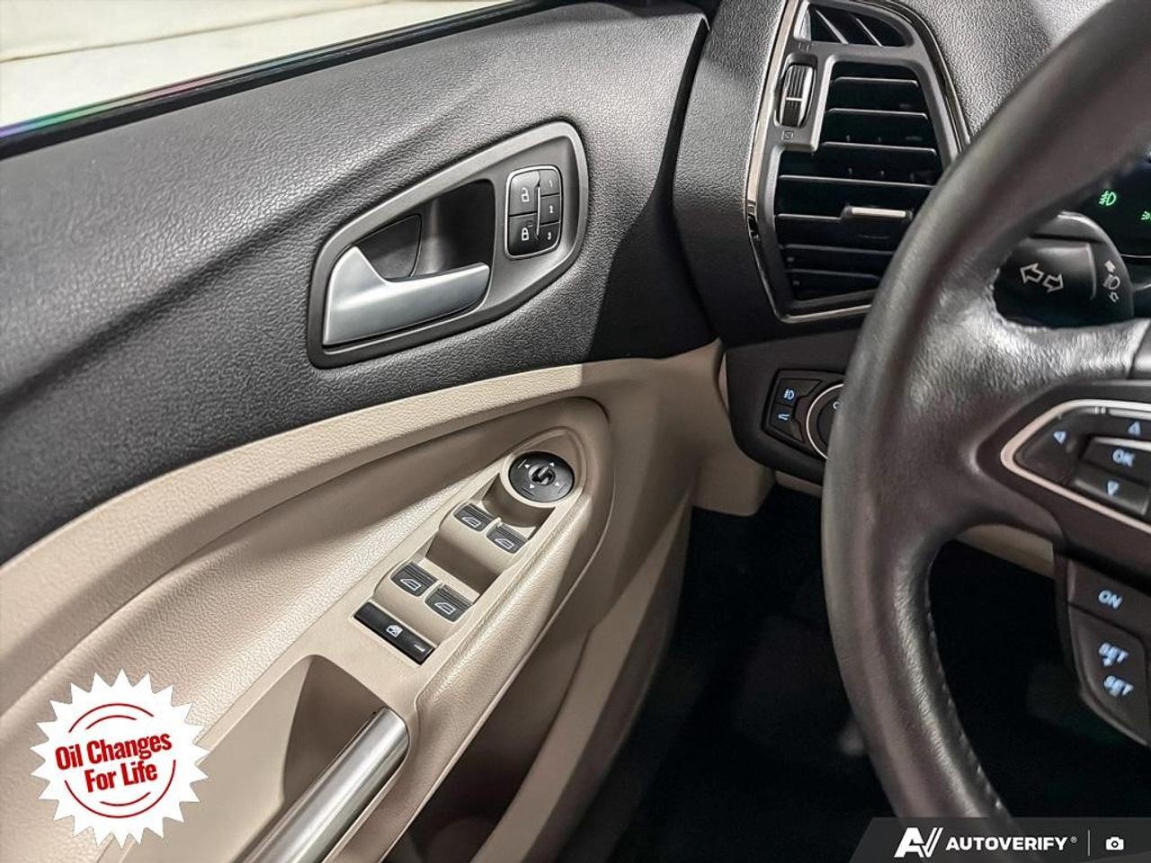 2018 Ford Escape Titanium 4WD Photo