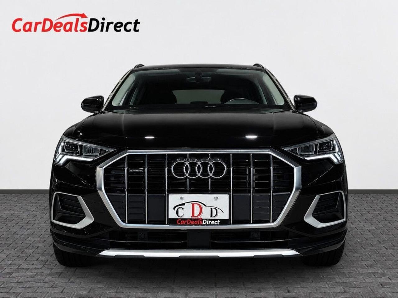 2022 Audi Q3 Komfort / quattro/Sunroof/NAVI/Carplay/Clean Carfa Photo