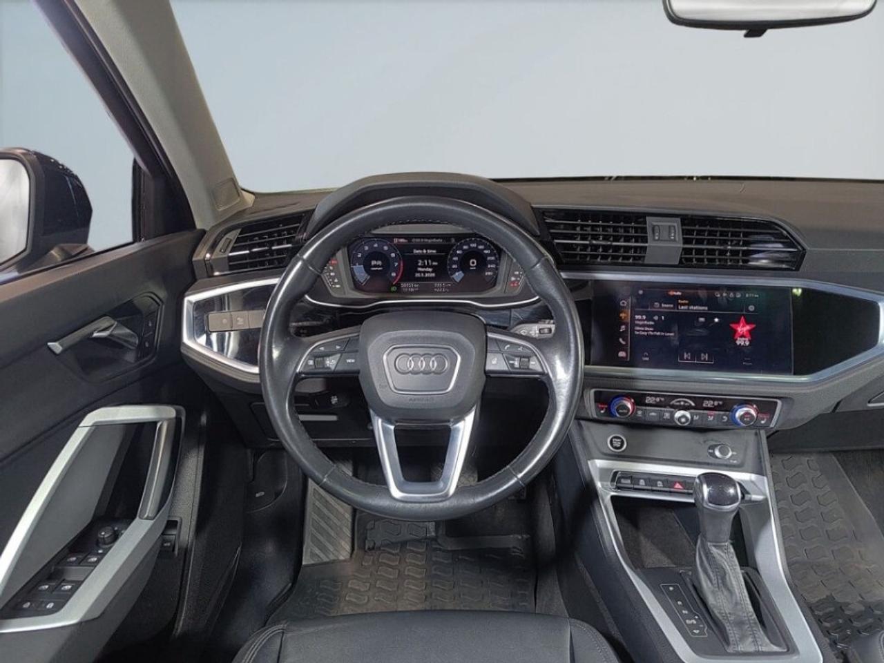 2022 Audi Q3 Komfort / quattro/Sunroof/NAVI/Carplay/Clean Carfa Photo