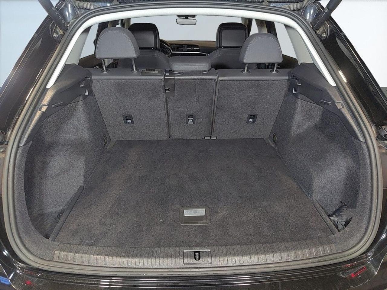 2022 Audi Q3 Komfort / quattro/Sunroof/NAVI/Carplay/Clean Carfa Photo