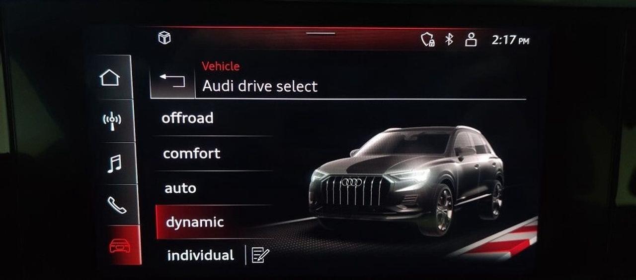 2022 Audi Q3 Komfort / quattro/Sunroof/NAVI/Carplay/Clean Carfa Photo