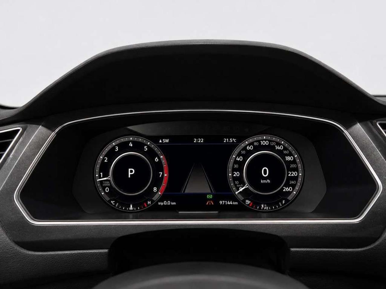 2018 Volkswagen Tiguan Highline 4MOTION/Remote Start/Leather/NAVI/Sunroof/No accidents/ Photo