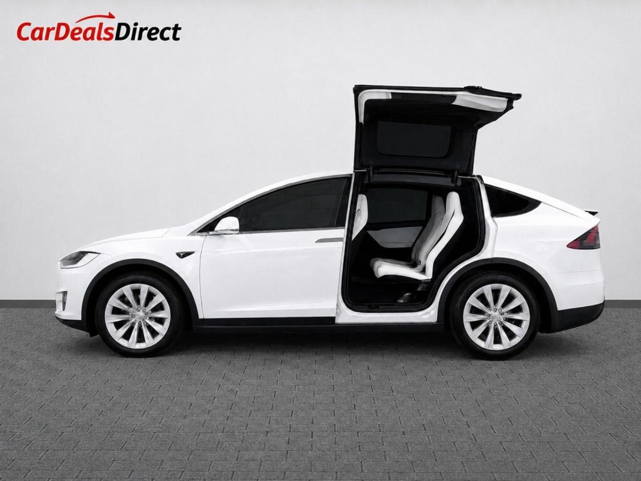 2017 Tesla Model X 75D   White Leather  Pano Roof   NAVI   Clean Titl Photo4