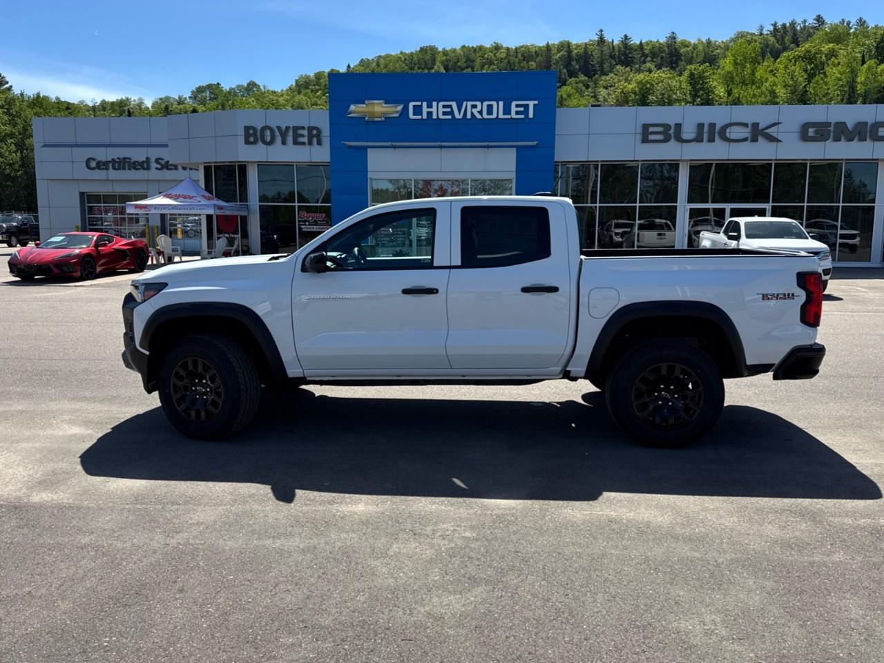2026 Chevrolet Colorado Crew Cab Short Box 4-Wheel Drive Trail Boss Photo