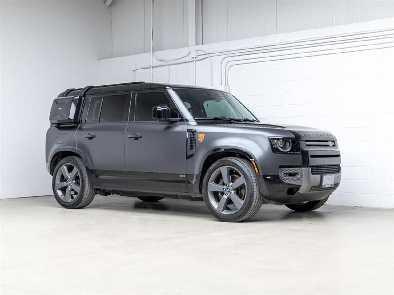 2024 Land Rover Defender  Photo