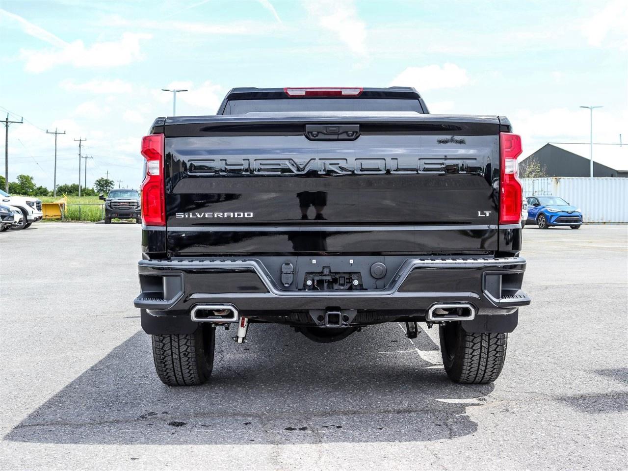 2026 Chevrolet Silverado 1500 Crew Cab Standard Box 4-Wheel Drive LT Trail Boss Photo3