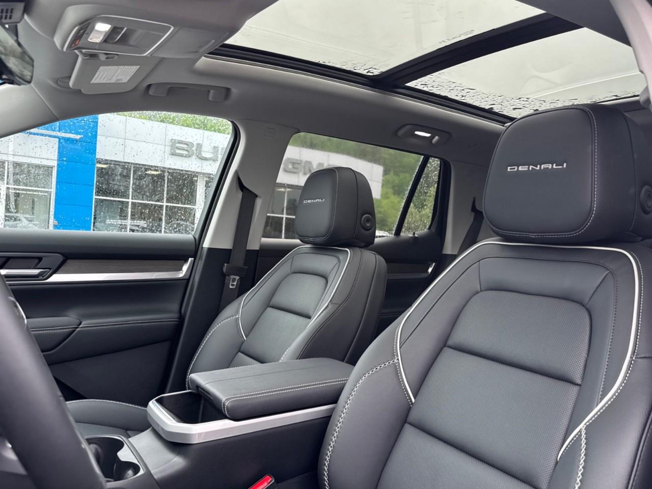 2026 GMC Terrain AWD Denali Photo