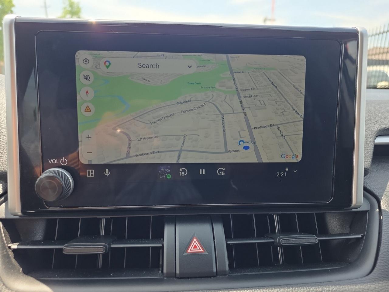 2024 Toyota RAV4 LE AWD *CARPLAY/CAMERA/BLIND/LANE ASSIST/LED LIGHT Photo