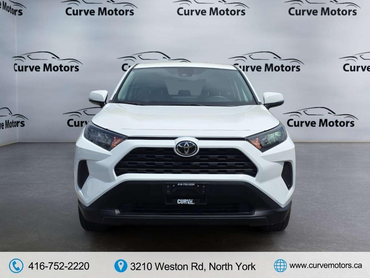 2024 Toyota RAV4 LE AWD *CARPLAY/CAMERA/BLIND/LANE ASSIST/LED LIGHTS/ALLOYS Photo
