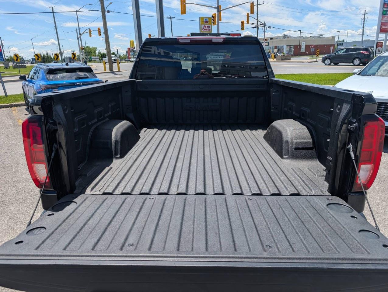 2024 GMC Sierra 1500 Crew Cab Standard Box 4-Wheel Drive Elevation Photo