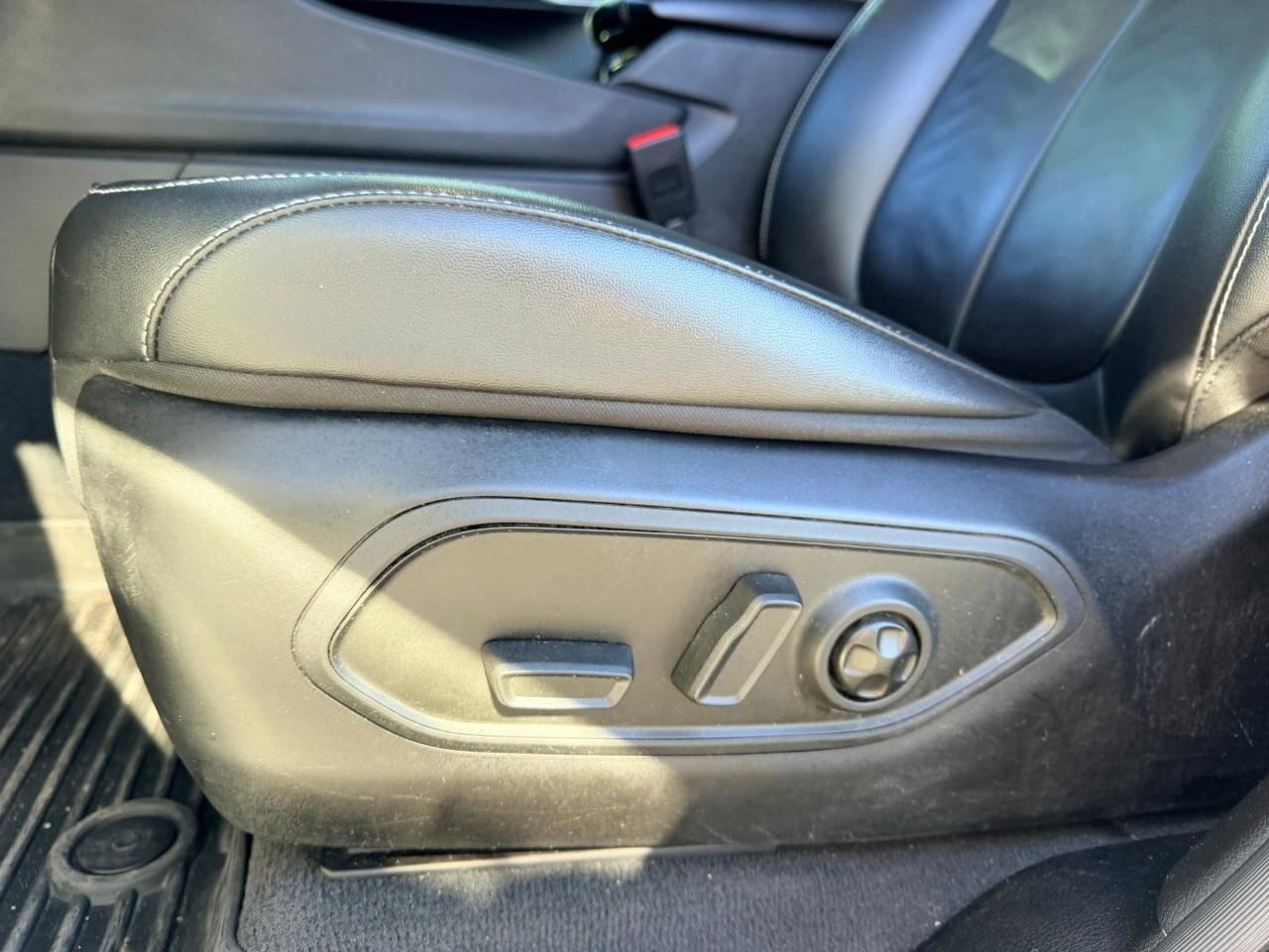 2023 Jeep Grand Cherokee L Limited 4x4 Photo