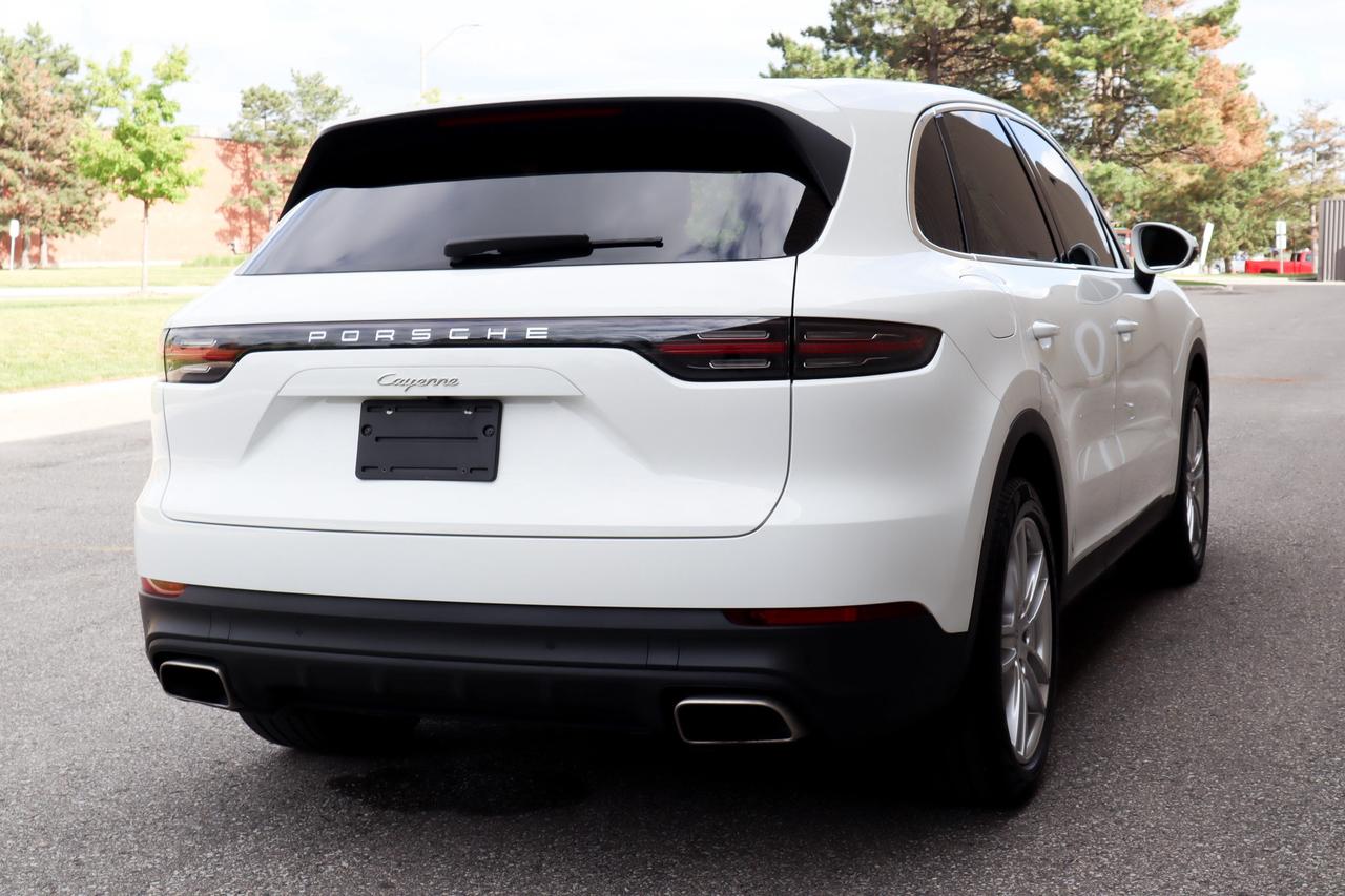 2019 Porsche Cayenne  Photo4