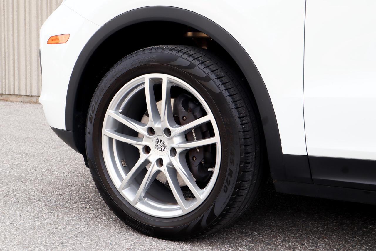 2019 Porsche Cayenne  Photo