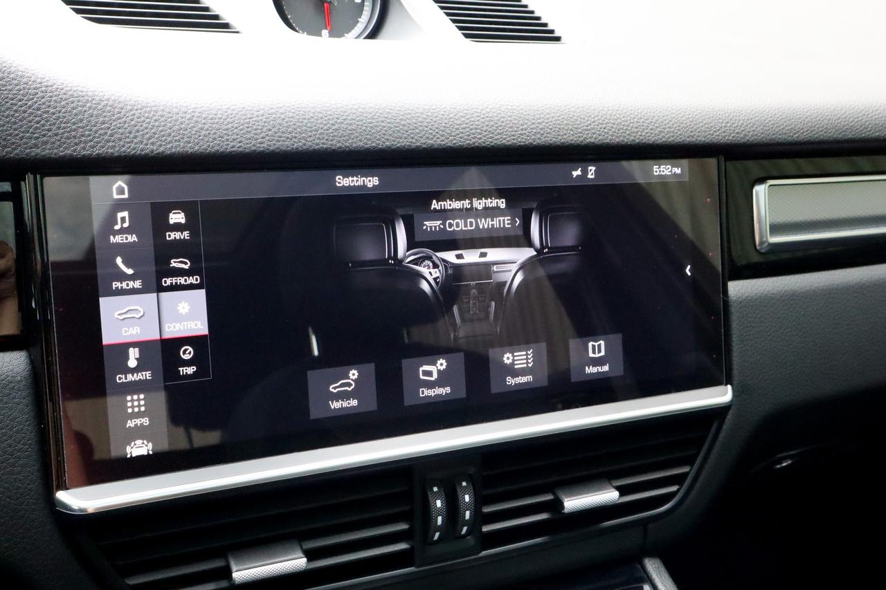 2019 Porsche Cayenne  Photo