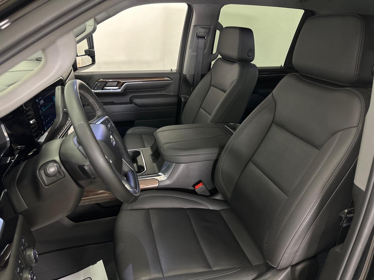 2024 Chevrolet Silverado 2500 LT Photo