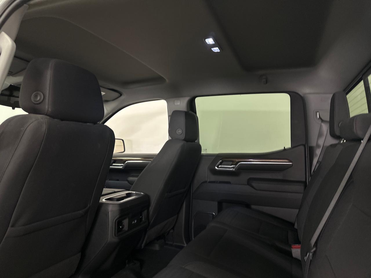 2024 Chevrolet Silverado 1500 RST Photo