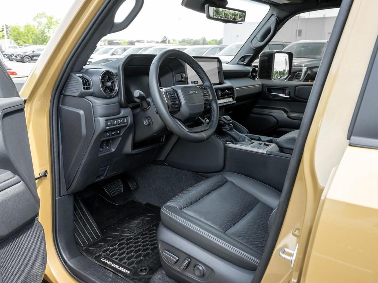2025 Toyota Land Cruiser  Photo