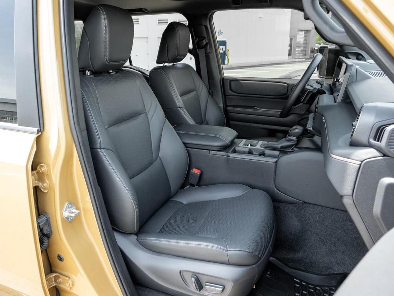 2025 Toyota Land Cruiser  Photo