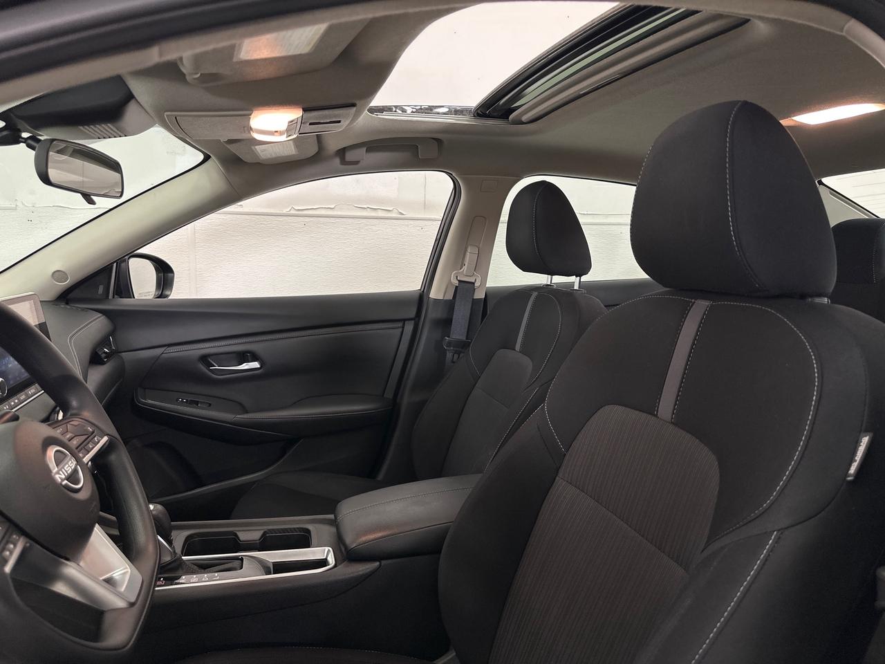 2024 Nissan Sentra SV Photo