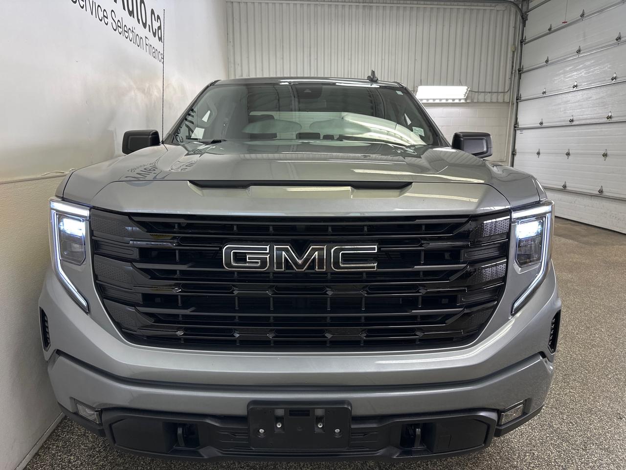 2023 GMC Sierra 1500 ELEVATION Photo
