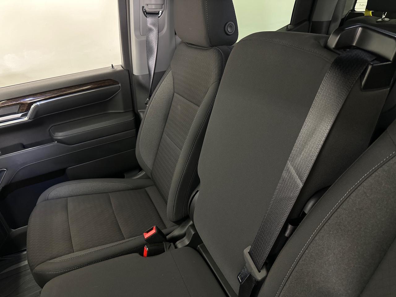 2023 GMC Sierra 1500 ELEVATION Photo